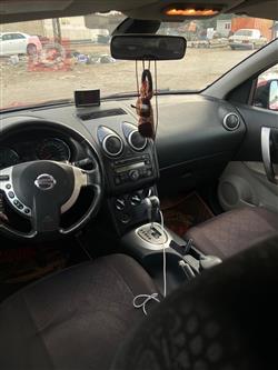 نيسان قاشقاي